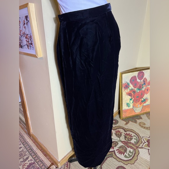 Vintage OLEG CASSINI BlackTie Size 10 Black Velvet Maxi Skirt Timeless Elegant - Picture 10 of 16